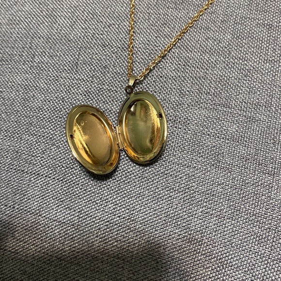 Vintage Ceramic Rose Rhinestone Locket with chain necklace - Picture 4 of 6